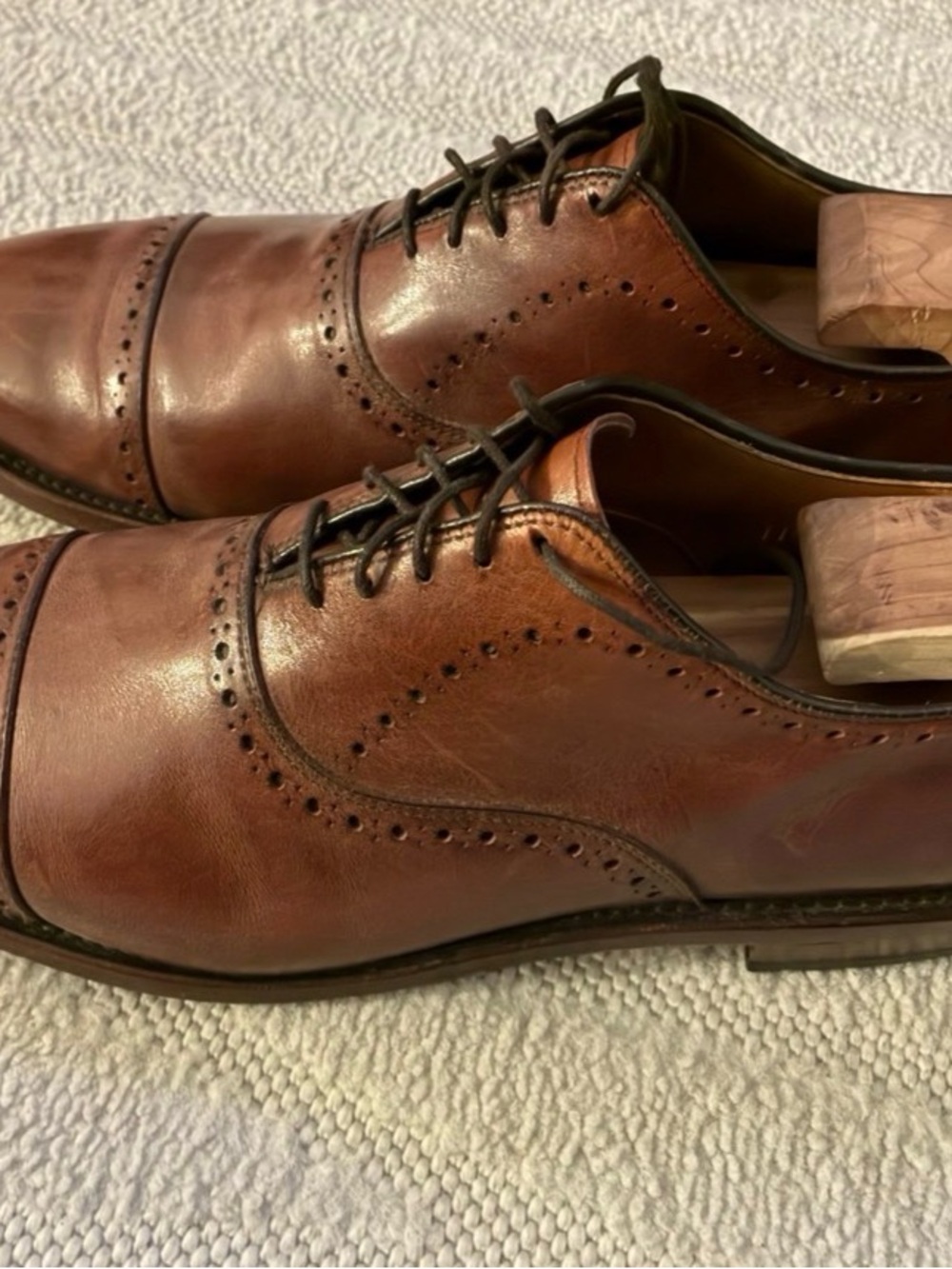 Allen Edmonds Brown Leather Cap-Toe Brogue Oxfords